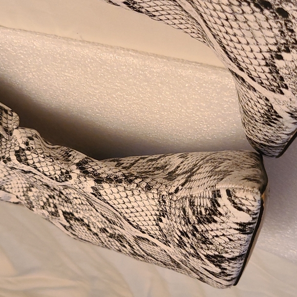 Bebe Thigh High Destined Faux Snake Skin Boots - Picture 7 of 12